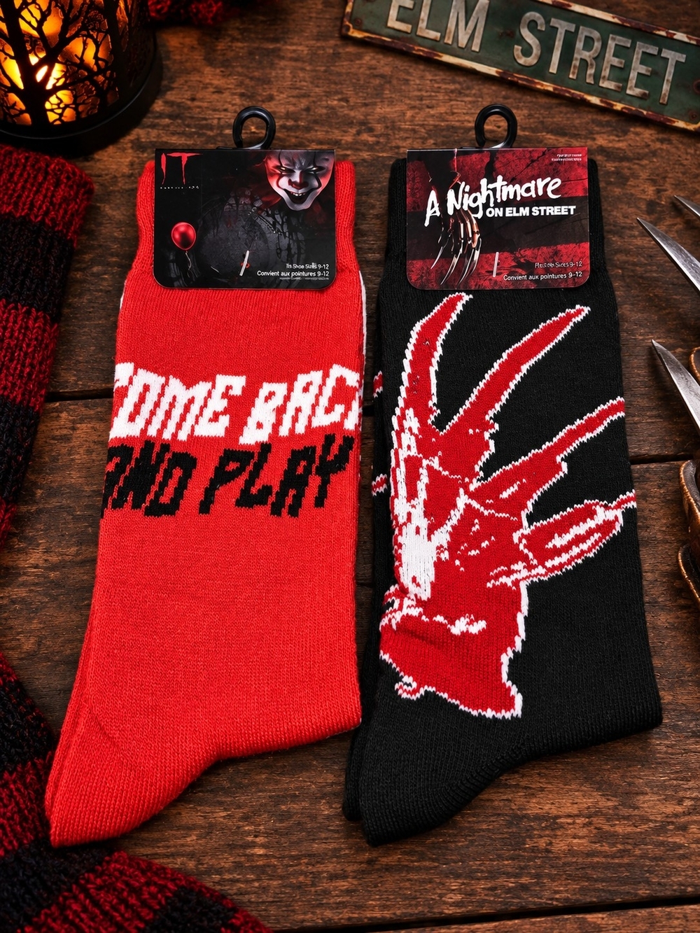 IT Pennywise & Nightmare on Elm Street Horror Crew Socks 2 Pair Size 6-12